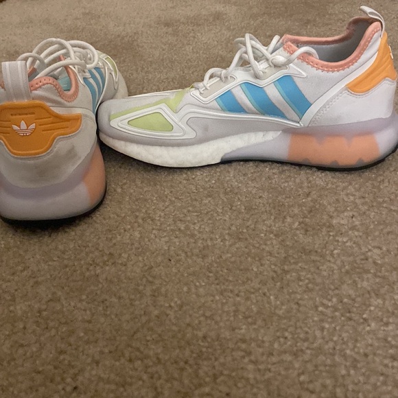 Adidas women’s ZX BOOST sneakers - Picture 6 of 8